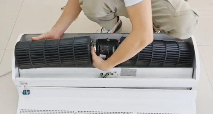 风幕机深度清洗